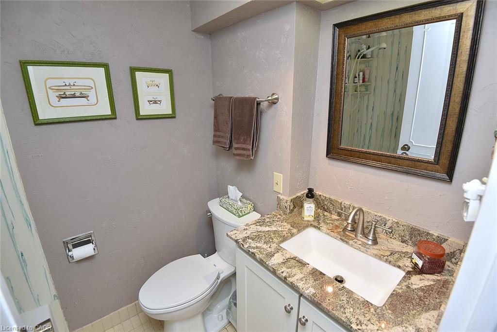 706-222 Jackson Street W Property Photo 27