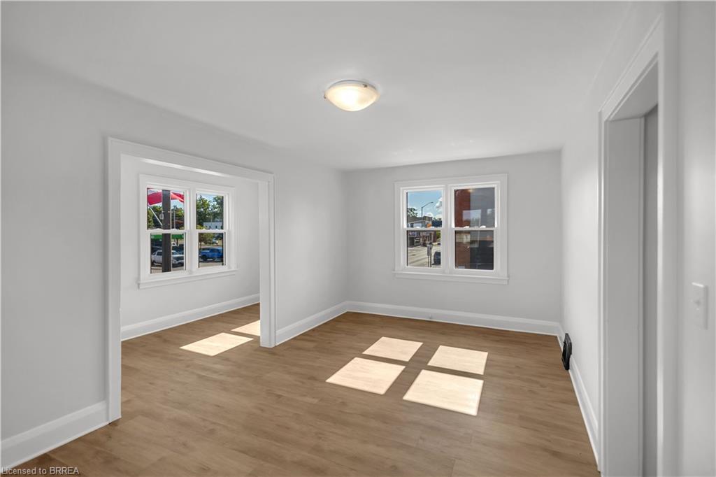 136 King Street Property Photo 11