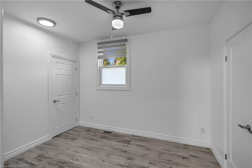 136 King Street Property Photo 38
