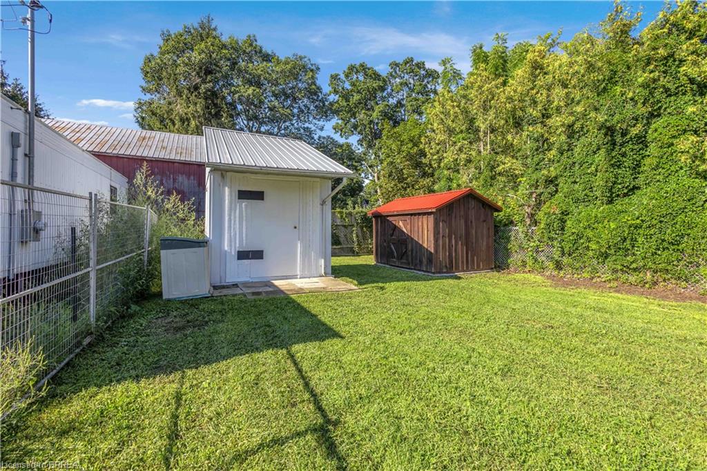 136 King Street Property Photo 47