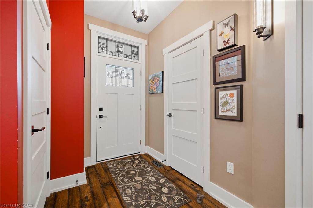 153 James Street Property Photo 4