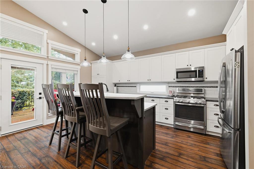 153 James Street Property Photo 9