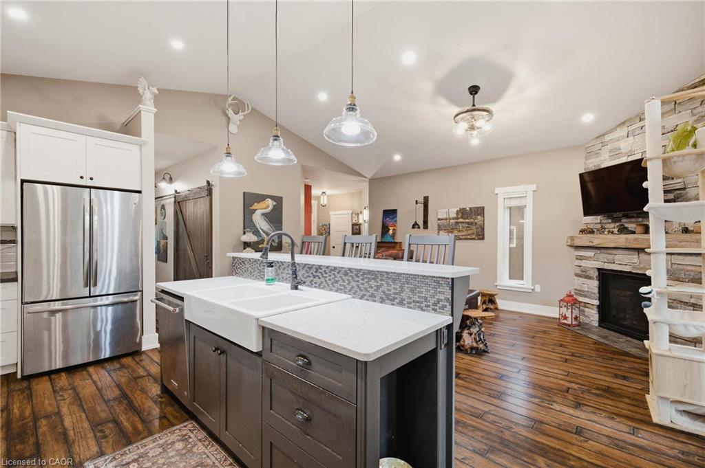 153 James Street Property Photo 12
