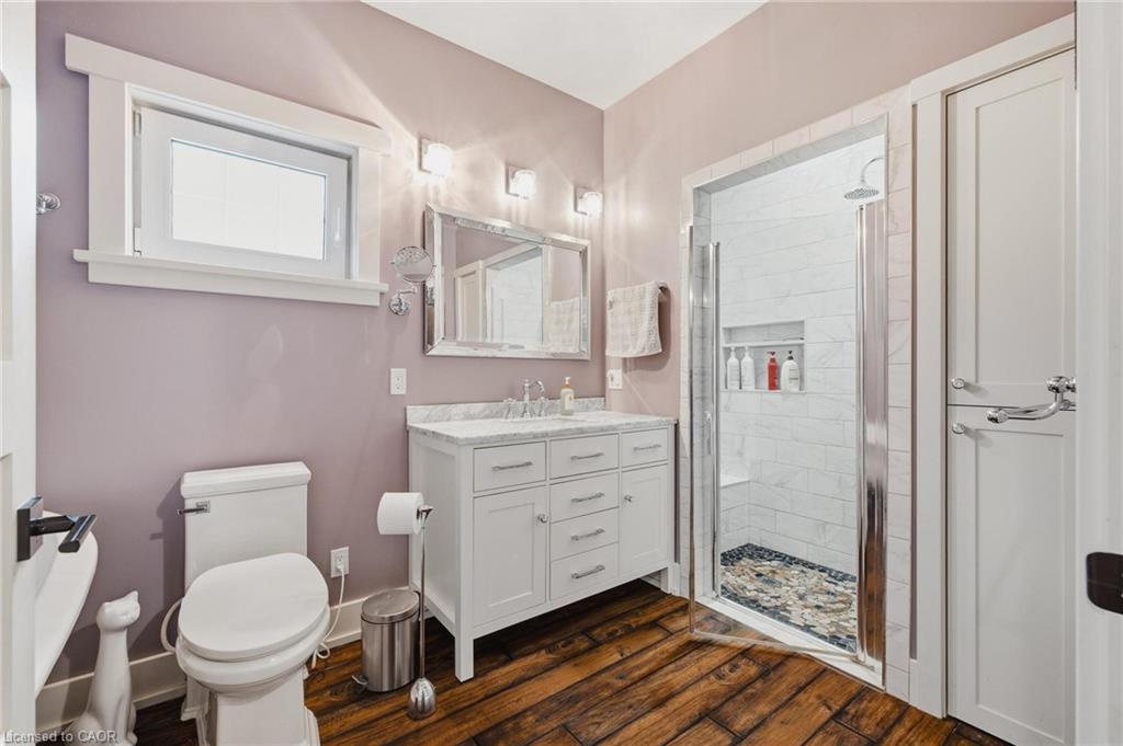 153 James Street Property Photo 23