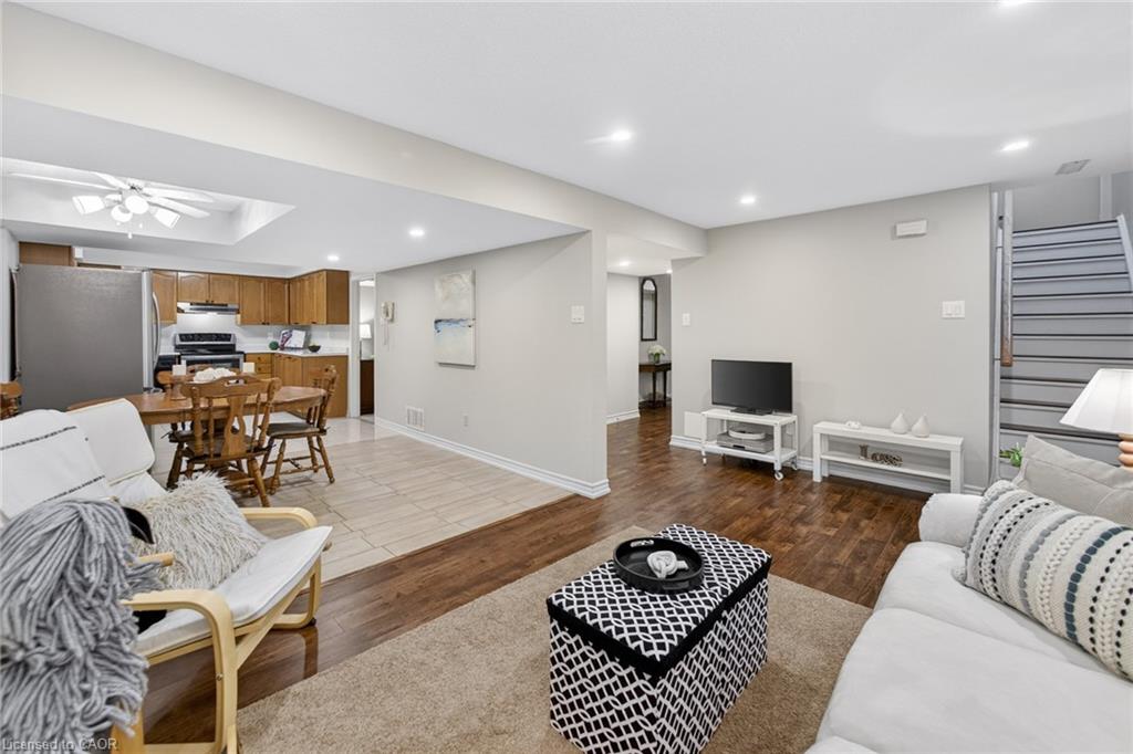 17 Eaton Street Property Photo 35