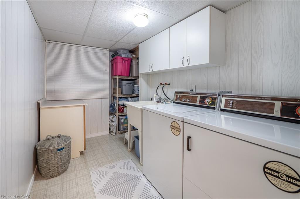 17 Eaton Street Property Photo 41