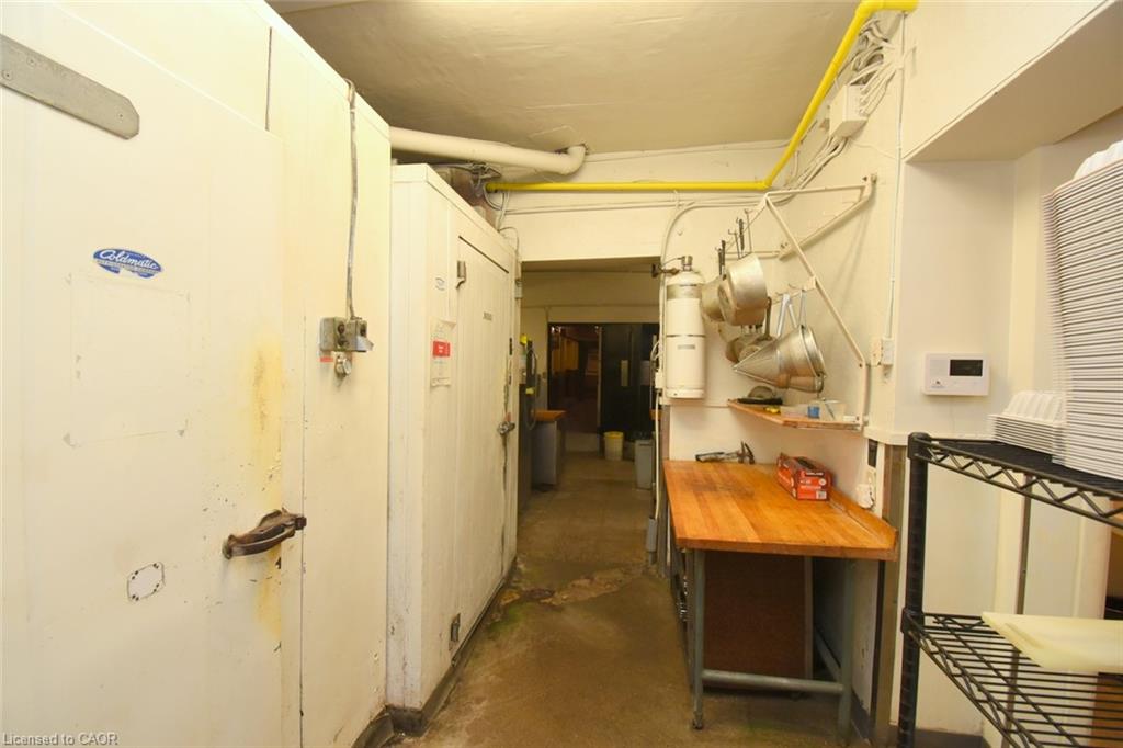 942-946 Barton Street E Property Photo 31
