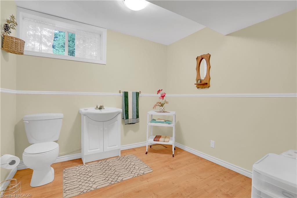 20 Deerhurst Highlands Drive Property Photo 13