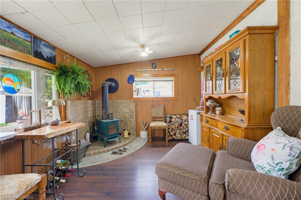 122 William Street Property Photo 14