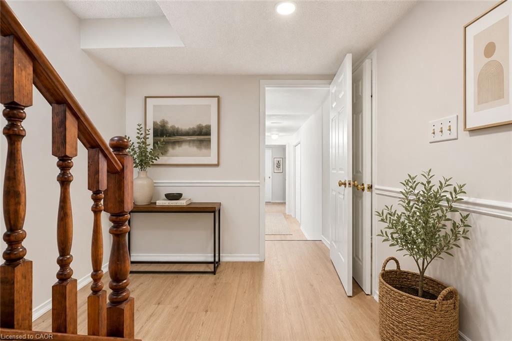 331-895 Maple Avenue Property Photo 3