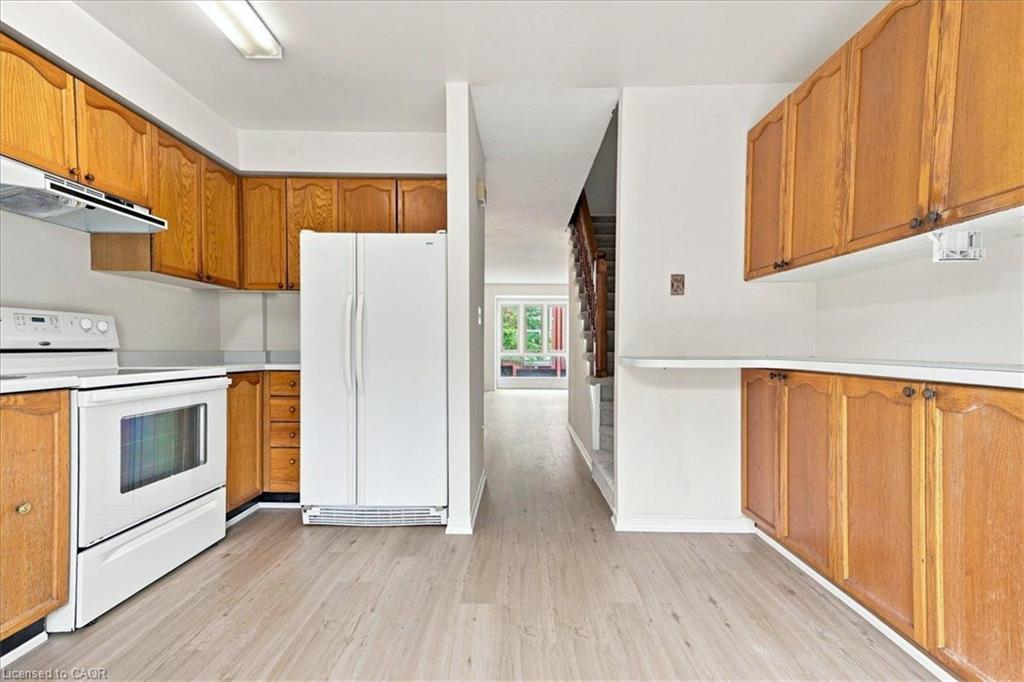 331-895 Maple Avenue Property Photo 7