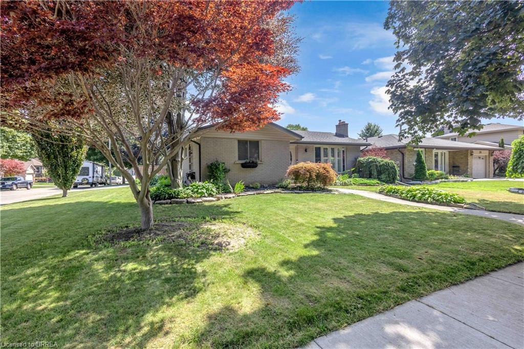 26 Penny Lane Property Photo 3