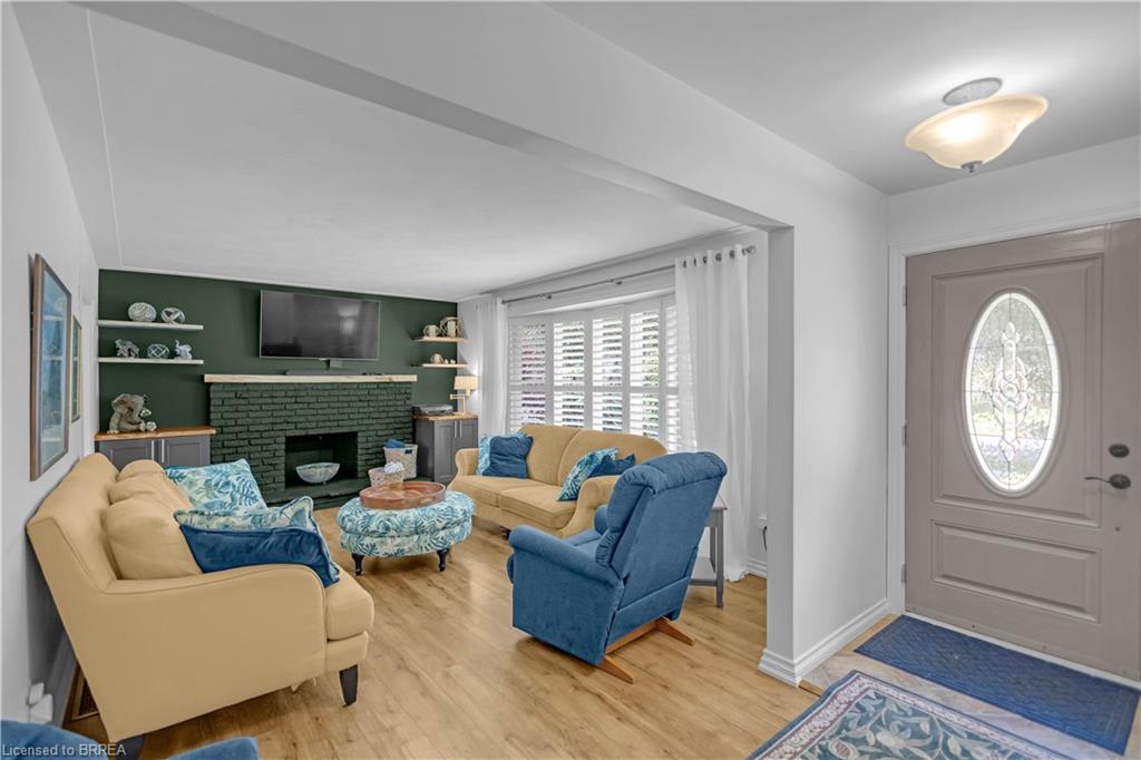 26 Penny Lane Property Photo 6