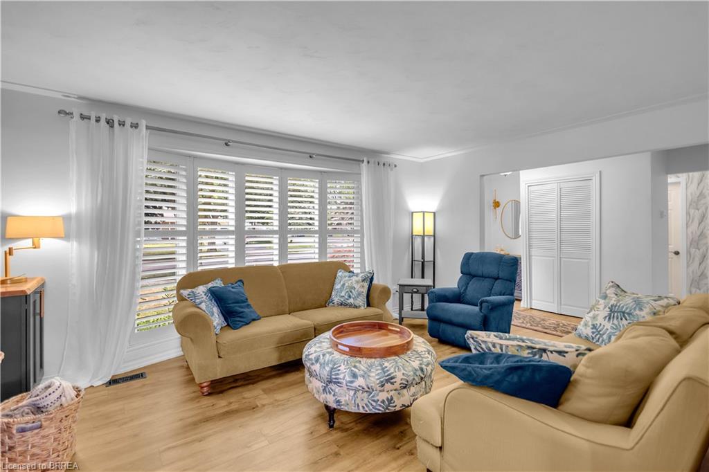 26 Penny Lane Property Photo 7