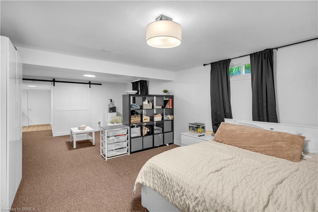 26 Penny Lane Property Photo 30
