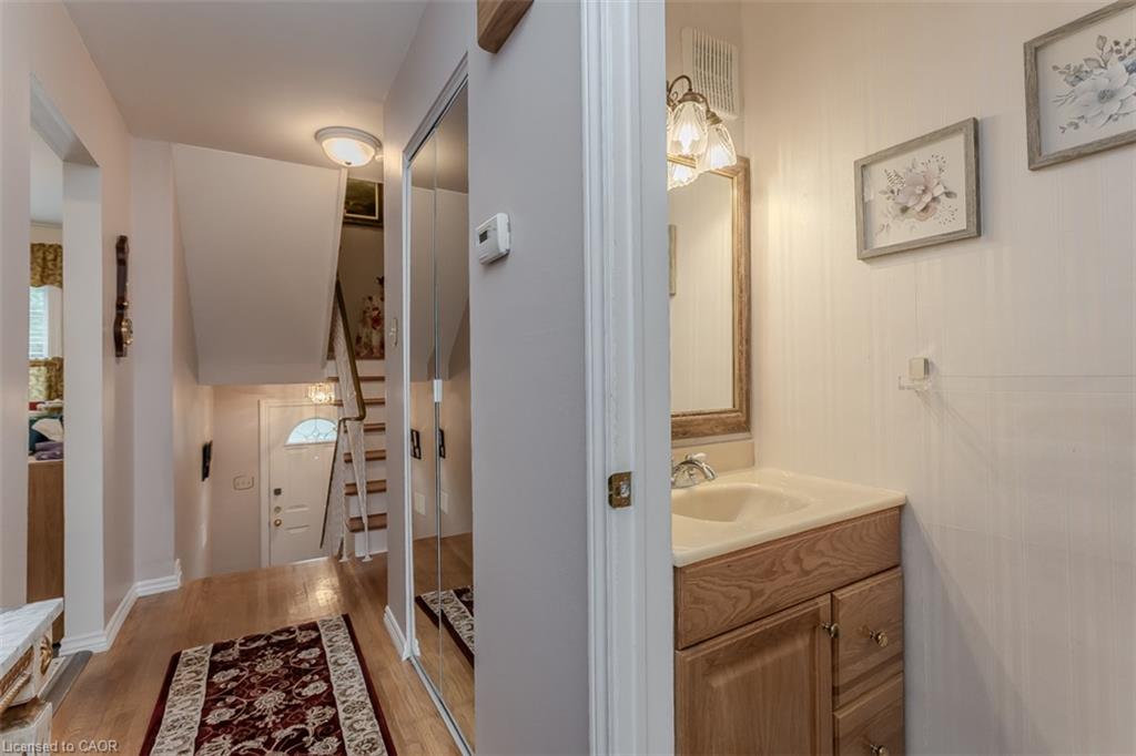1526 Westminster Place Property Photo 12