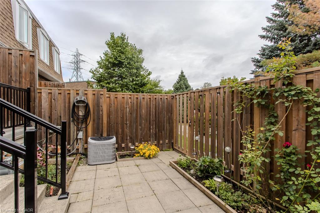 1526 Westminster Place Property Photo 31