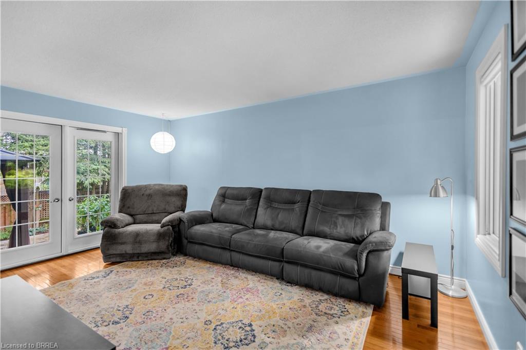 490 Devonshire Avenue Property Photo 8