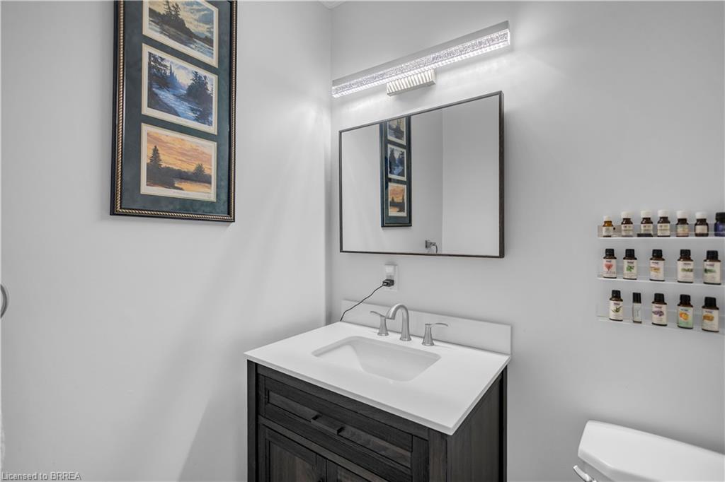 490 Devonshire Avenue Property Photo 19