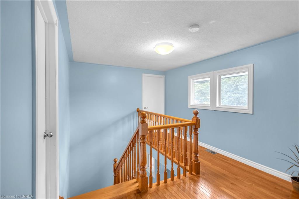 490 Devonshire Avenue Property Photo 21