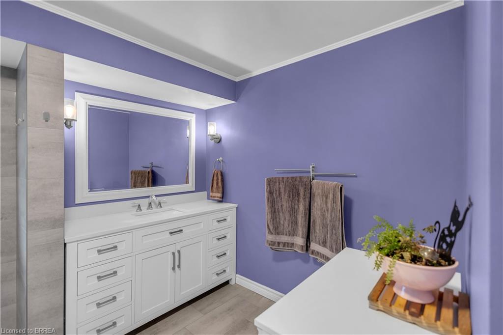 490 Devonshire Avenue Property Photo 25