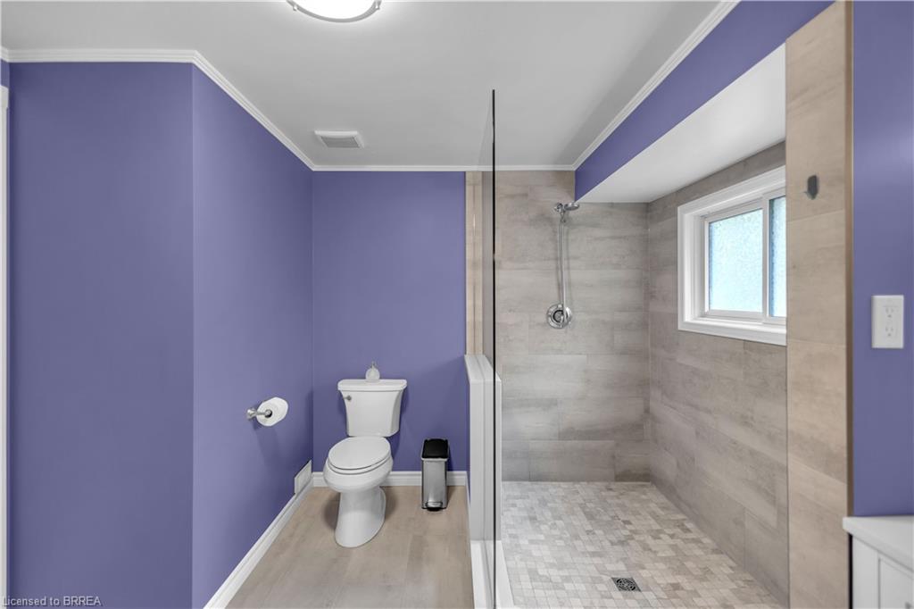 490 Devonshire Avenue Property Photo 26