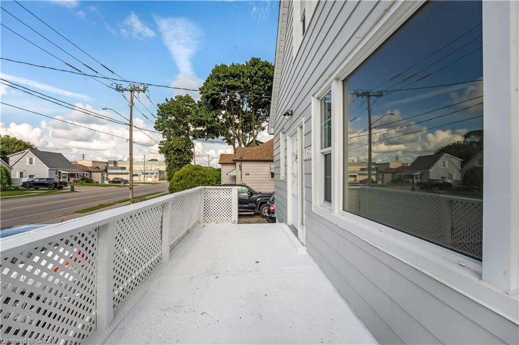1159 Union Street Property Photo 3