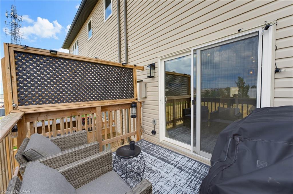 74 Laguna Village Crescent Property Photo 26