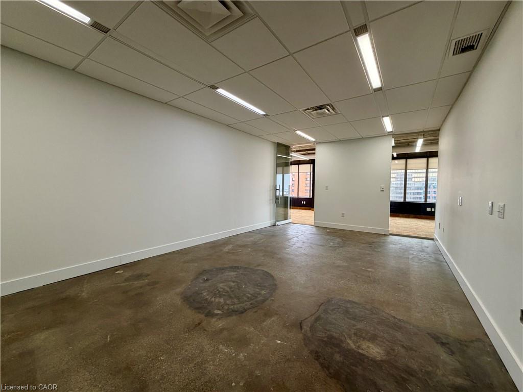 25 Main Street W Suite 1810 Property Photo 12