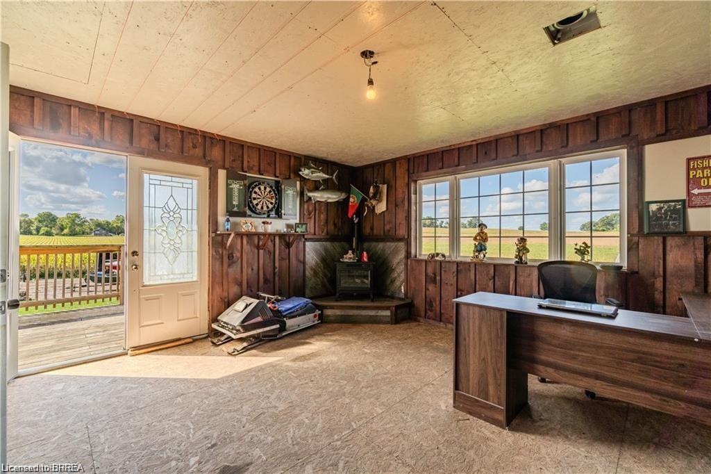 591 Governors Road E Property Photo 26