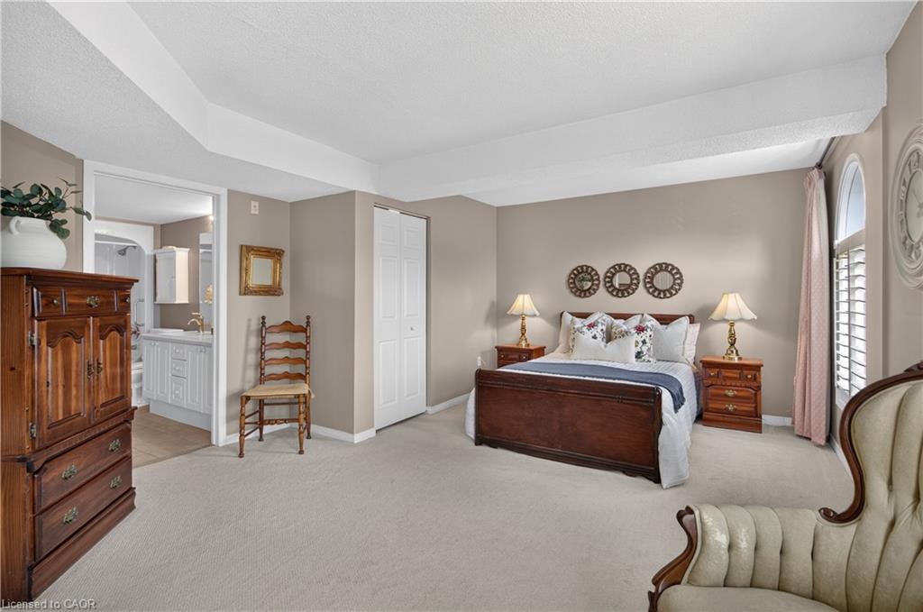 B404-216 Plains Road W Property Photo 12