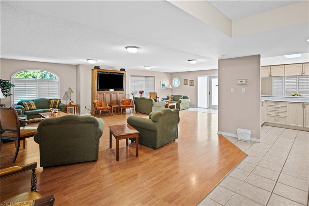 B404-216 Plains Road W Property Photo 27