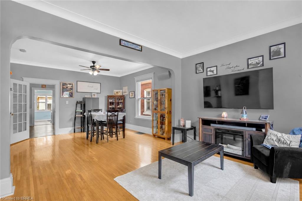 15 Salisbury Avenue Property Photo 1