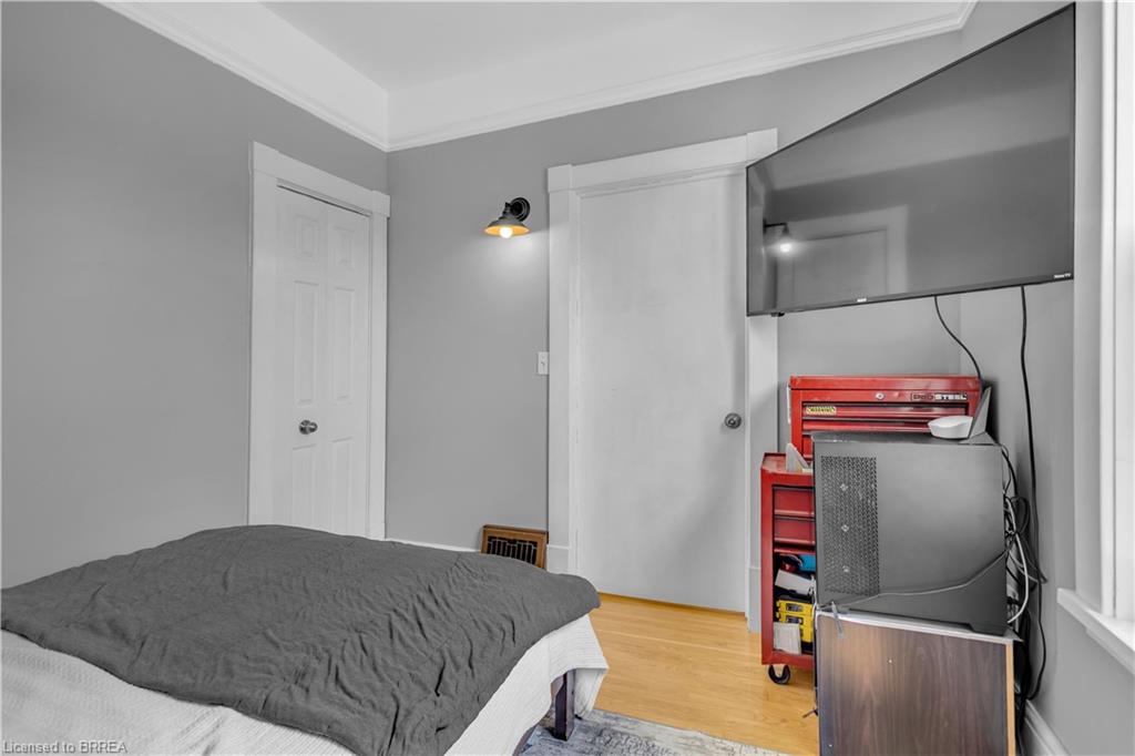 15 Salisbury Avenue Property Photo 16