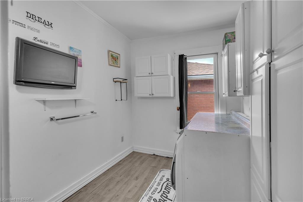 15 Salisbury Avenue Property Photo 19
