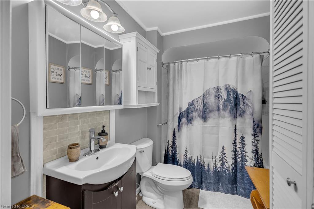 15 Salisbury Avenue Property Photo 21