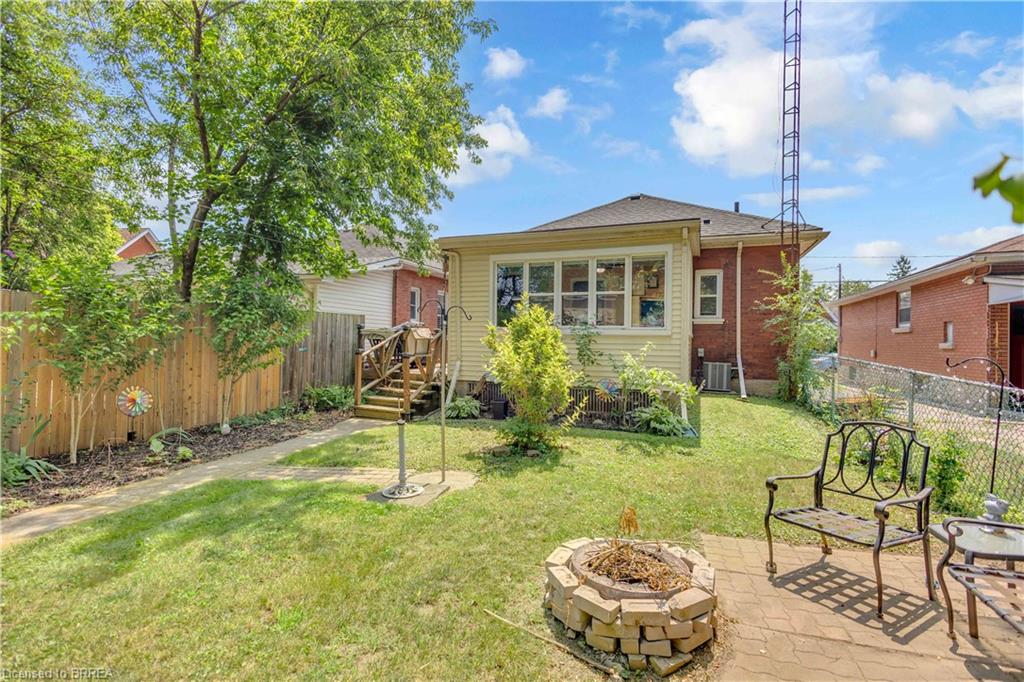 15 Salisbury Avenue Property Photo 24