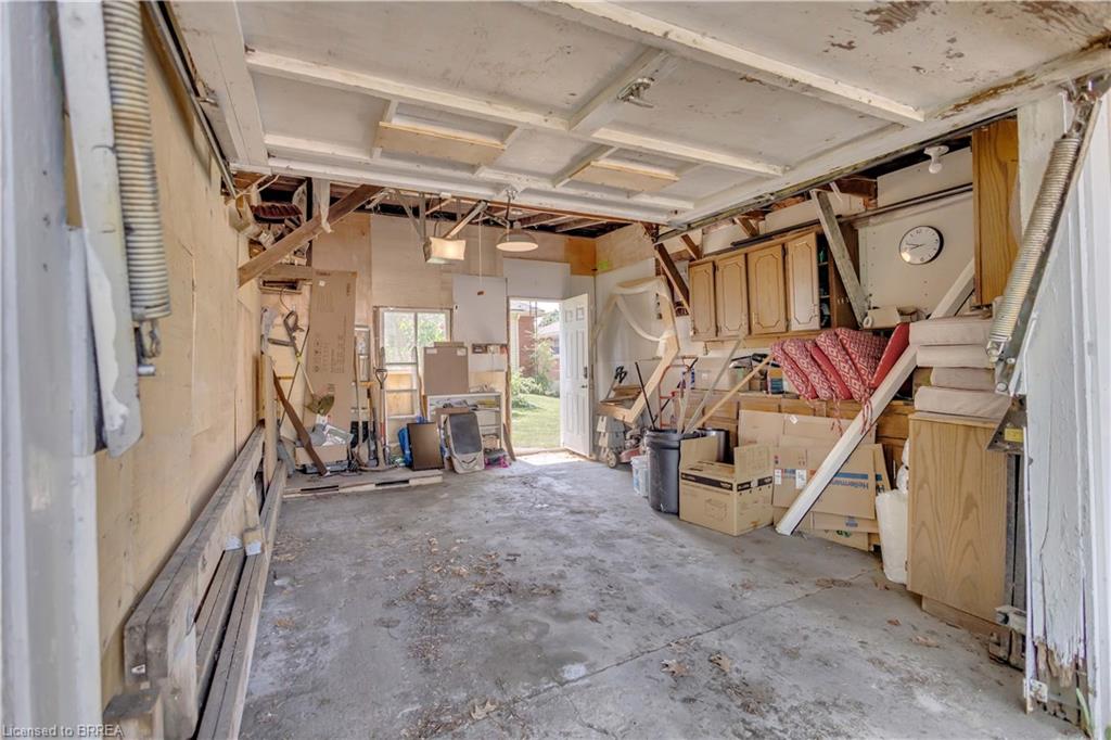 15 Salisbury Avenue Property Photo 28