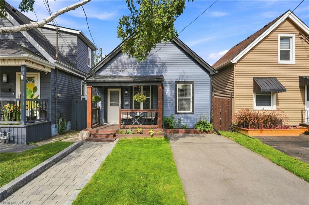 67 Robins Avenue Property Photo 3