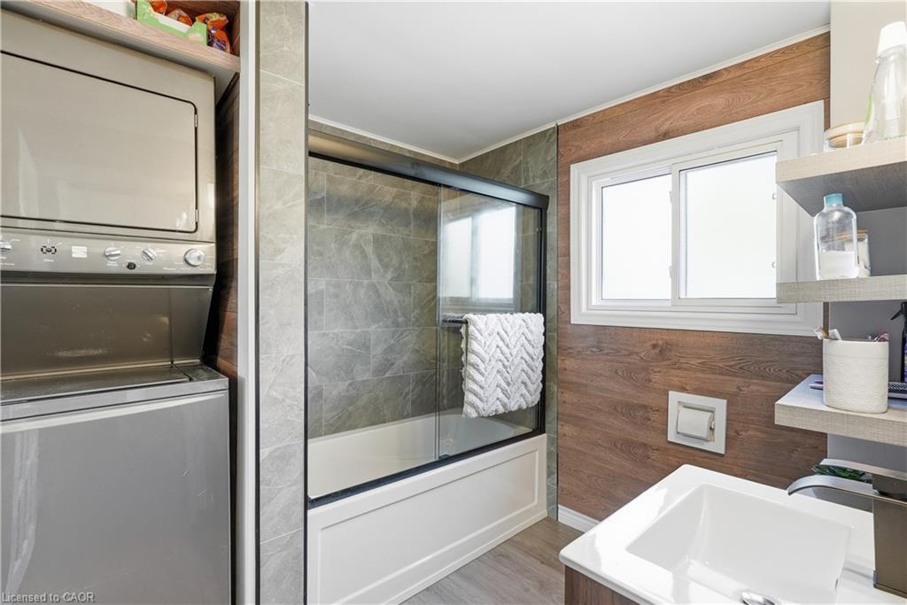 67 Robins Avenue Property Photo 29