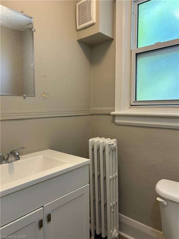 6-1265 King Street E Property Photo 20