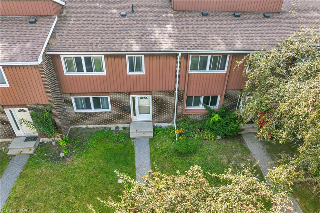 101-121 University Avenue E Property Photo 36