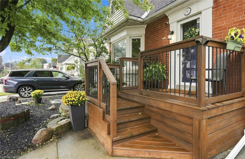 74 East 12th Street Property Photo 3