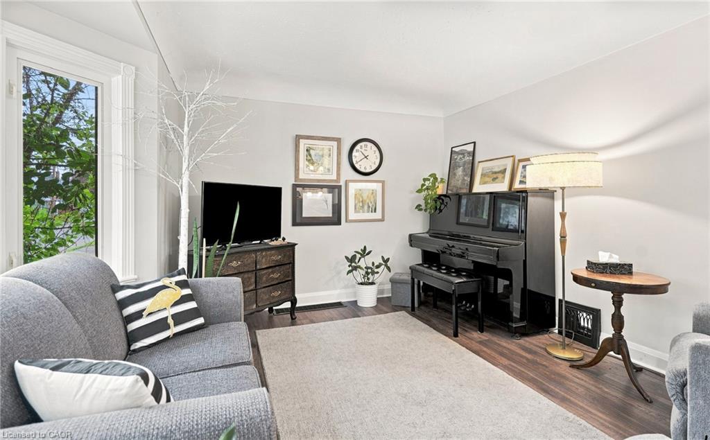 74 East 12th Street Property Photo 8