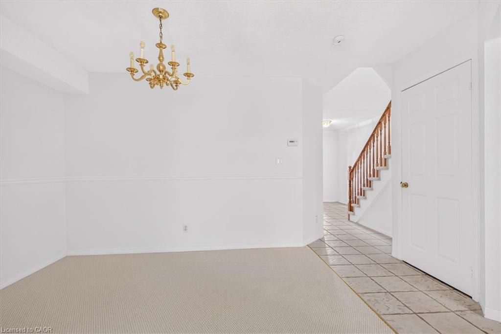 25-2230 Walker's Line Property Photo 6
