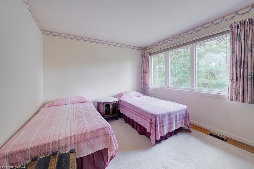 4 Mayfair Court Property Photo 30
