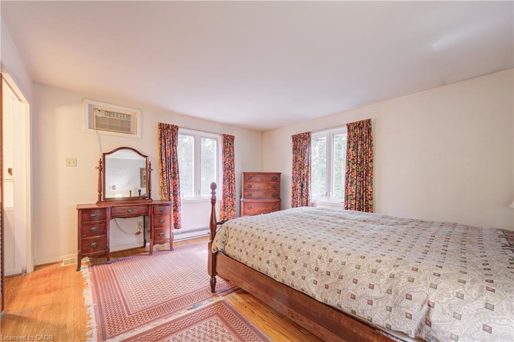 4 Mayfair Court Property Photo 31