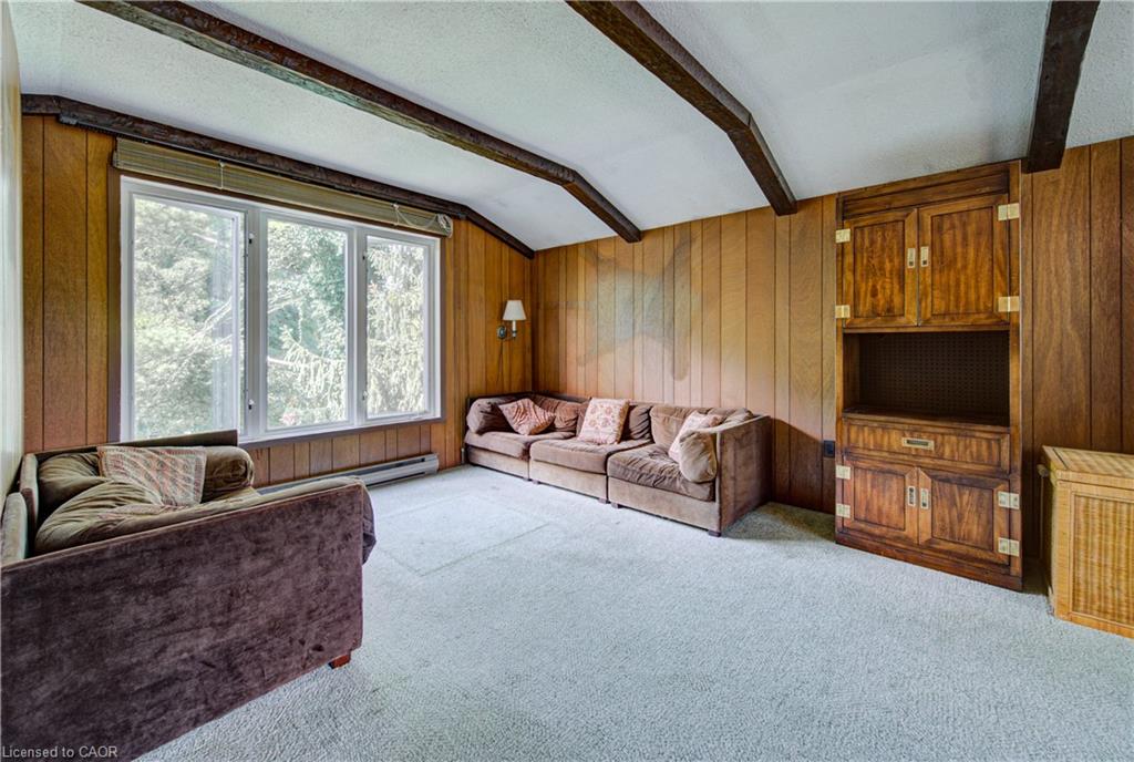 4 Mayfair Court Property Photo 37