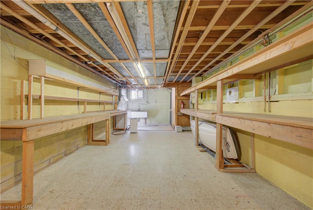 4 Mayfair Court Property Photo 39