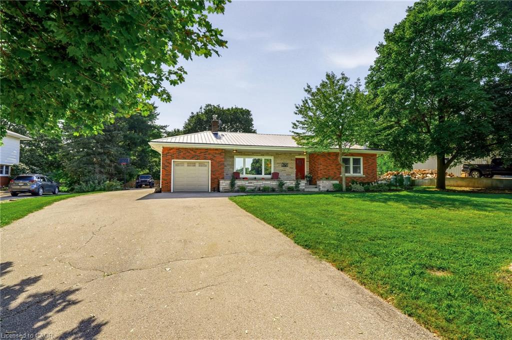 670 Thompson Road Property Photo 1